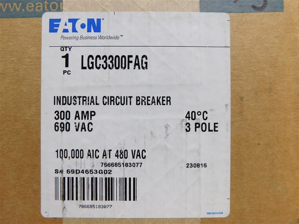 630 Amps, Eaton, L630C LGC3300FAG, LGC3630NN, 690V., 3 Pole, 300A Plug, 100kA AIC @ 480V., New - Image 3