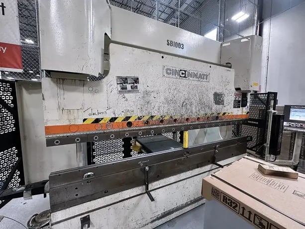 90 Ton, Cincinnati #90PF+6, hydraulic press brake, 8' overall, 72" between housing, 8" stroke, 7" throat, 15" - Image 1