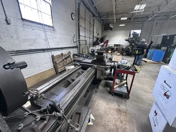 32"/42" x 120" Poreba #TPK-80, engine lathe, 3.75" bore, 8-800 RPM, 21 speeds, A1-11, 1979 - Image 4