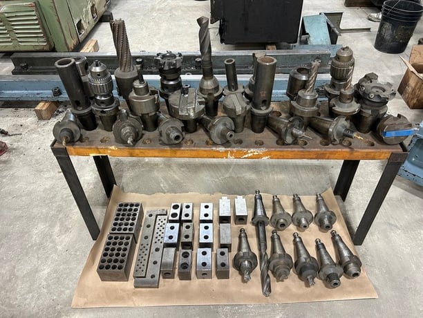 4" Nomura #B-100WR, table type horizontal boring mill, 55" x 63" built-in power rotary table, digital read - Image 9