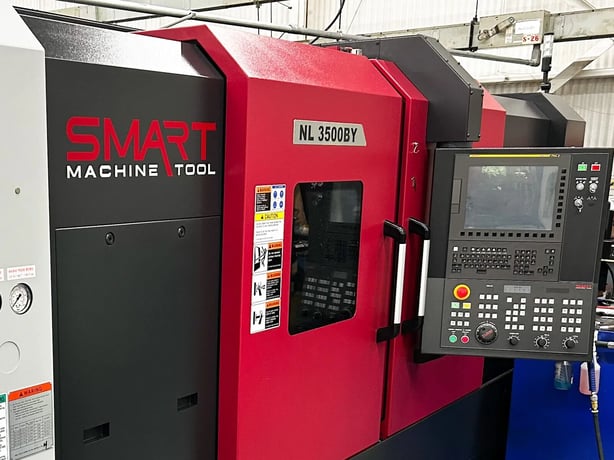 Smart Machine Tool #NL-3500BY, CNC lathe, 4-Axis, 35.8" swing, 15" chuck, 57.9" machining length, 2,000 RPM - Image 3