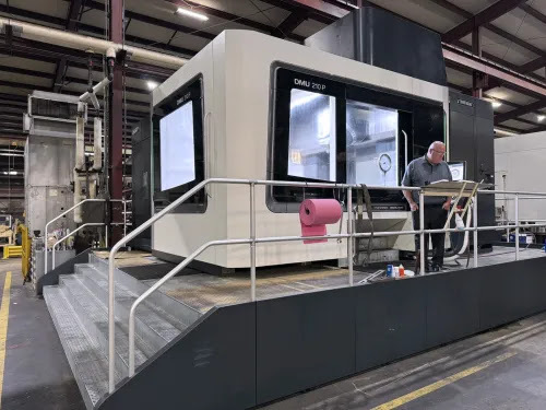 DMG Mori #DMU-210P, 5-Axis, 70.9" X, 82.7" Y, 49.2" Z, 16,000 RPM, 60 automatic tool changer, HSK-100A - Image 1