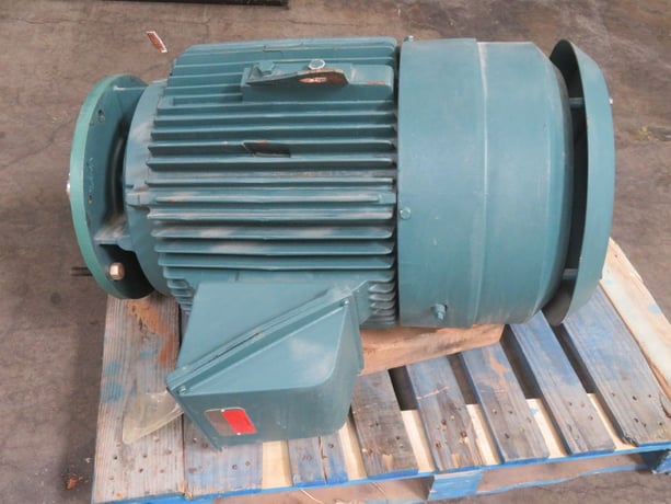 60 HP 3560 RPM Reliance, 6339622-002, AC Motor, 575 Volts - Image 6
