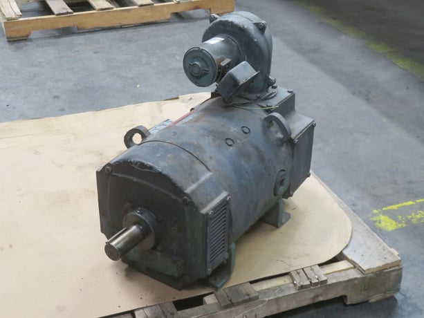 15 HP 1750/2300 RPM General Electric, CD258AT, DPFG-BV encl, 500 VA, 300/150 VF - Image 1