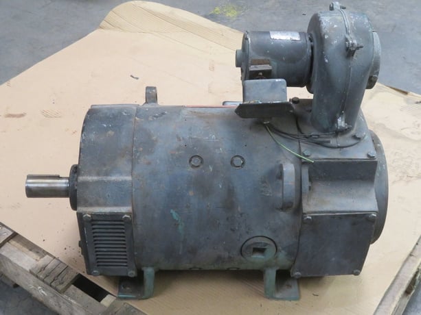 15 HP 1750/2300 RPM General Electric, CD258AT, DPFG-BV encl, 500 VA, 300/150 VF - Image 2
