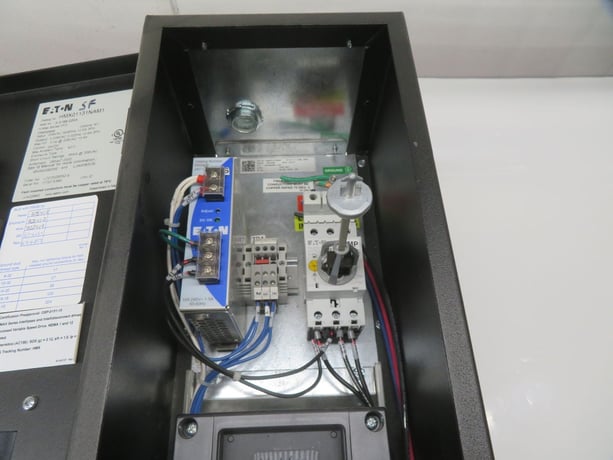 3 HP Eaton, HMX01131NAM1, Variable Frequency Drive, 208 Volts Input, 11 Amps Output - Image 4