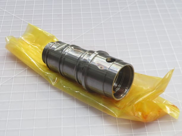 Cummins #4307427, Fuel Injector Adapter, LOT of 20, unused - Image 2