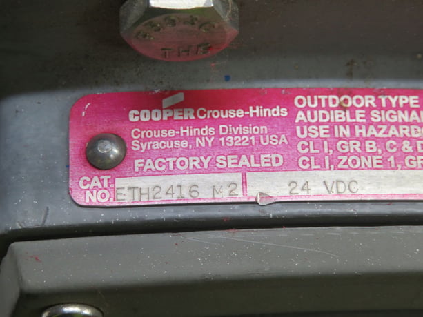 Crouse-Hinds #2416, Crouse Hinds 2416 M2 Horn Signal, 24V DC Power, 100 DB Sound - Image 4