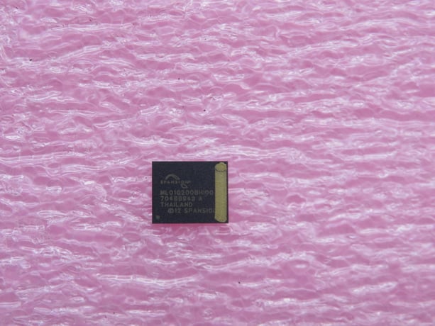 Infineon #17-4038101-01, LOT OF 680 Infineon 17-4038101-01 ML01G200BHI00 Nand Flash Memory - Image 3