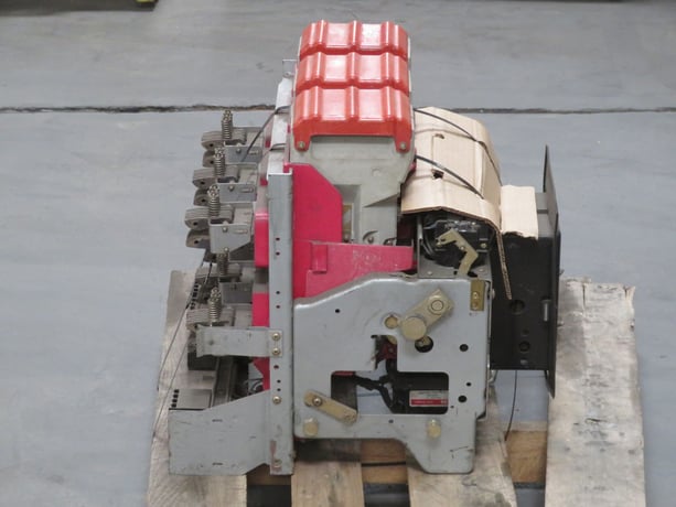 1600 Amps, ITE, K-1600, Air Circuit Breaker, Draw-Out, 600 Volts AC - Image 4