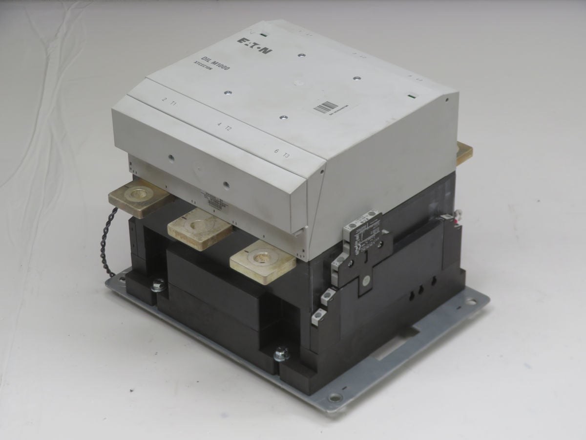 1000 Amps, Eaton, M1000 XTCEC10N, contactor, 800 HP, 1000 Volts - Image 1
