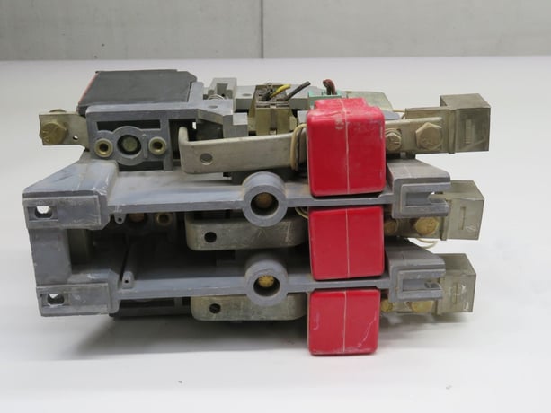 270 Amps, Westinghouse, 2050A15G16, starters, 200 HP, 600 Volts - Image 2