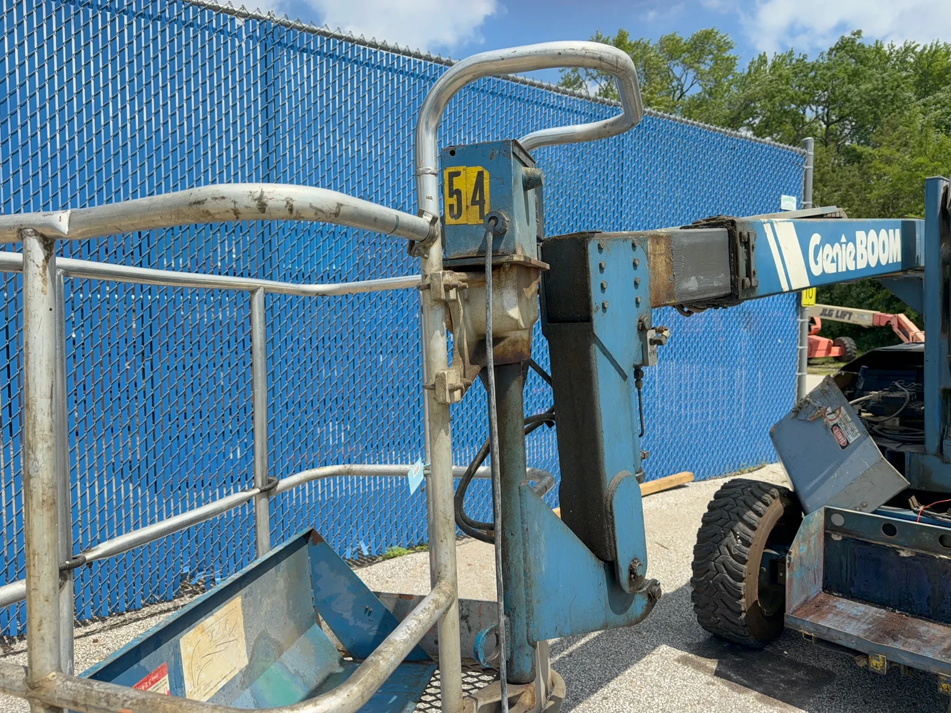 500 lb. Genie #Z-30/20HD, Boom Lift, 31' Lift Height, 62,519 hours, AS IS - Image 1