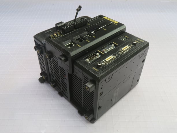 Keyence #CV-X252FP, Multi-Core Vision System Controller, Ethernet, USB, RS-232C, DIO, 24 VDC - Image 1