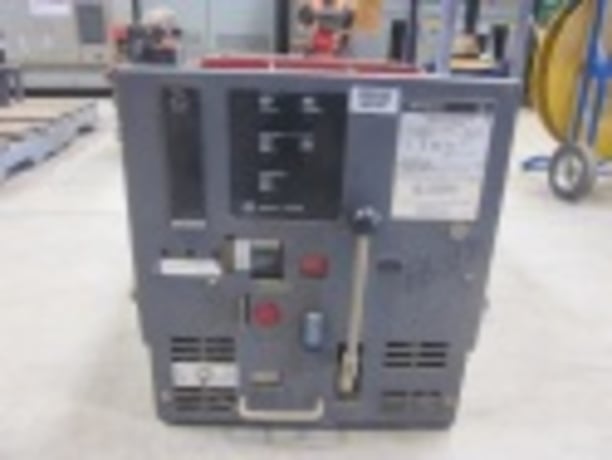 800 Amps, Eaton, DSL-206, electrically operated, drawout, #AB3327 - Image 2