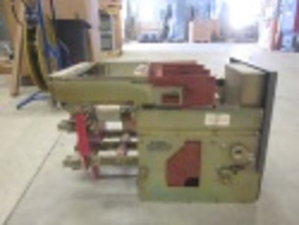 800 Amps, Eaton, DSL-206, electrically operated, drawout, #AB3327 - Image 5