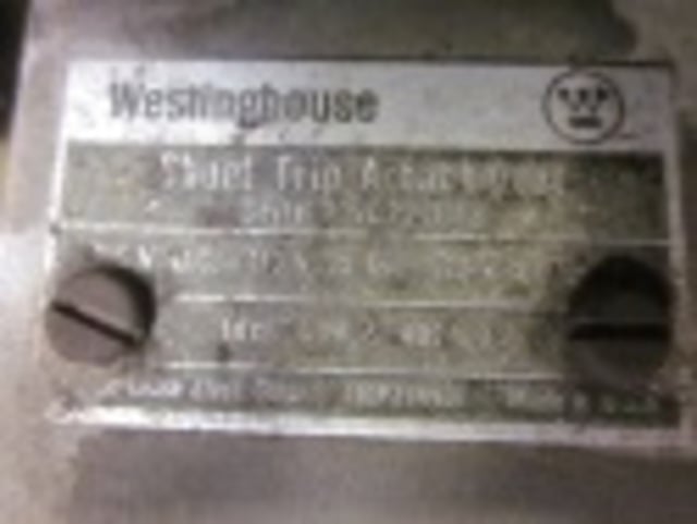 3000 Amps, Eaton, DB-75, electrically operated, drawout, #AB3463 - Image 2