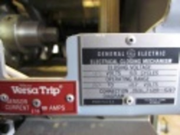 1600 Amps, General Electric, AKRU-9D-50, electrically operated, drawout, #AB4563 - Image 1