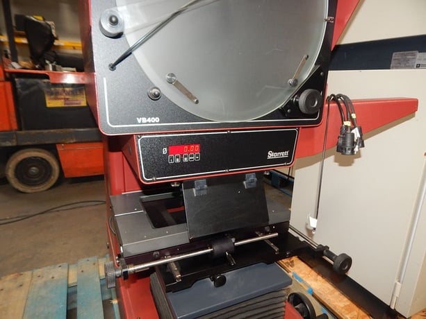 16" Starrett #VB400, Benchtop Optical Comparator, 250 mm X-Travel, 150 mm Y-Travel, 90 kg Load Capacity - Image 7