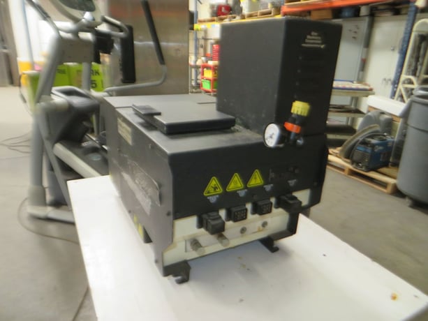 Q4 #110700, Hot Melt System, 220 VAC, Single-Phase - Image 2