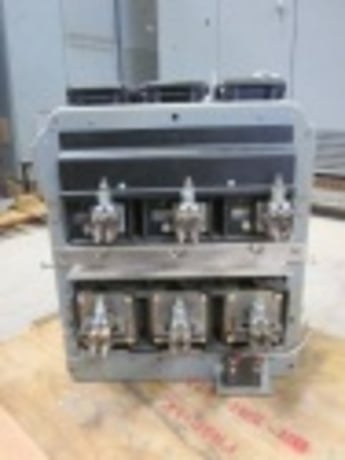 800 Amps, General Electric, AKR-6D-30, electrically operated, drawout, #AB4250 - Image 4