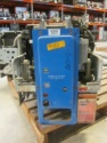 1600 Amps, General Electric, AKR-4A-50-1, electrically operated, drawout, #AB0212 - Image 4