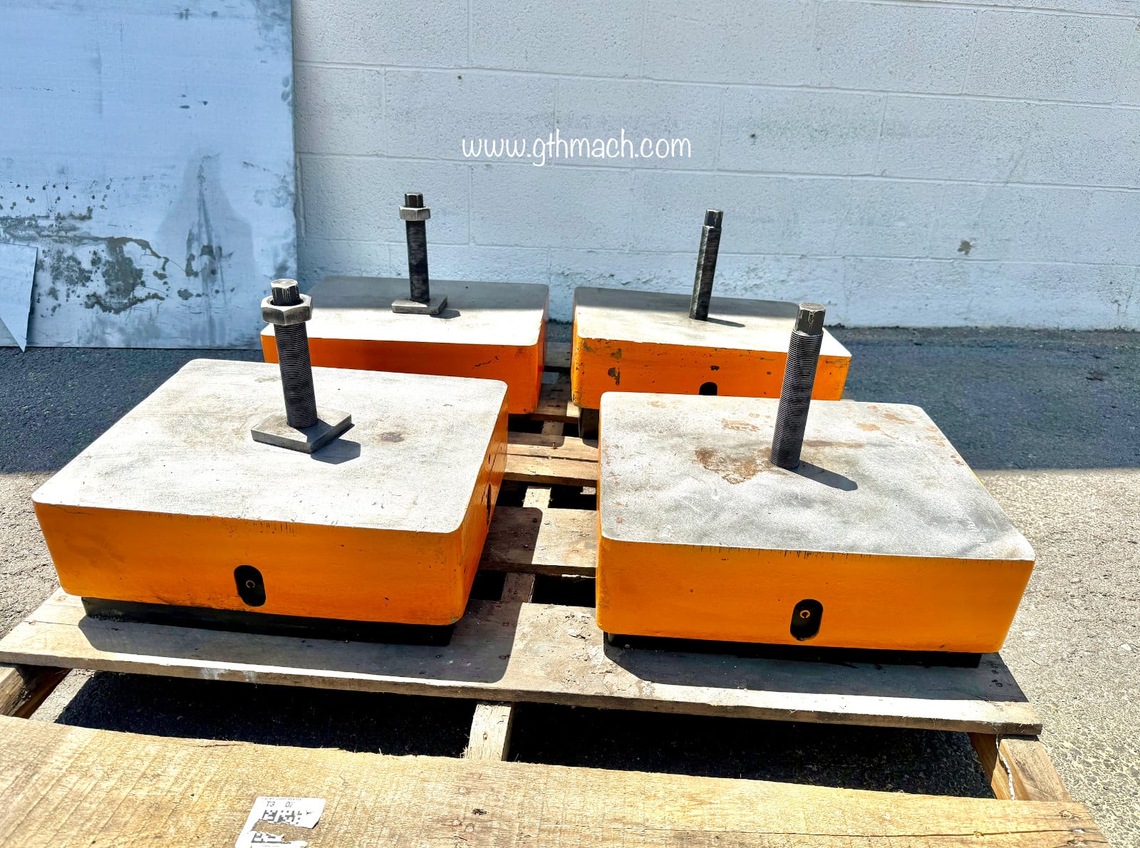 6" x 13-1/4" x 16-1/4" Micro / Isolator, Vibro isolation pads, 1-1/4" Studs - Image 1