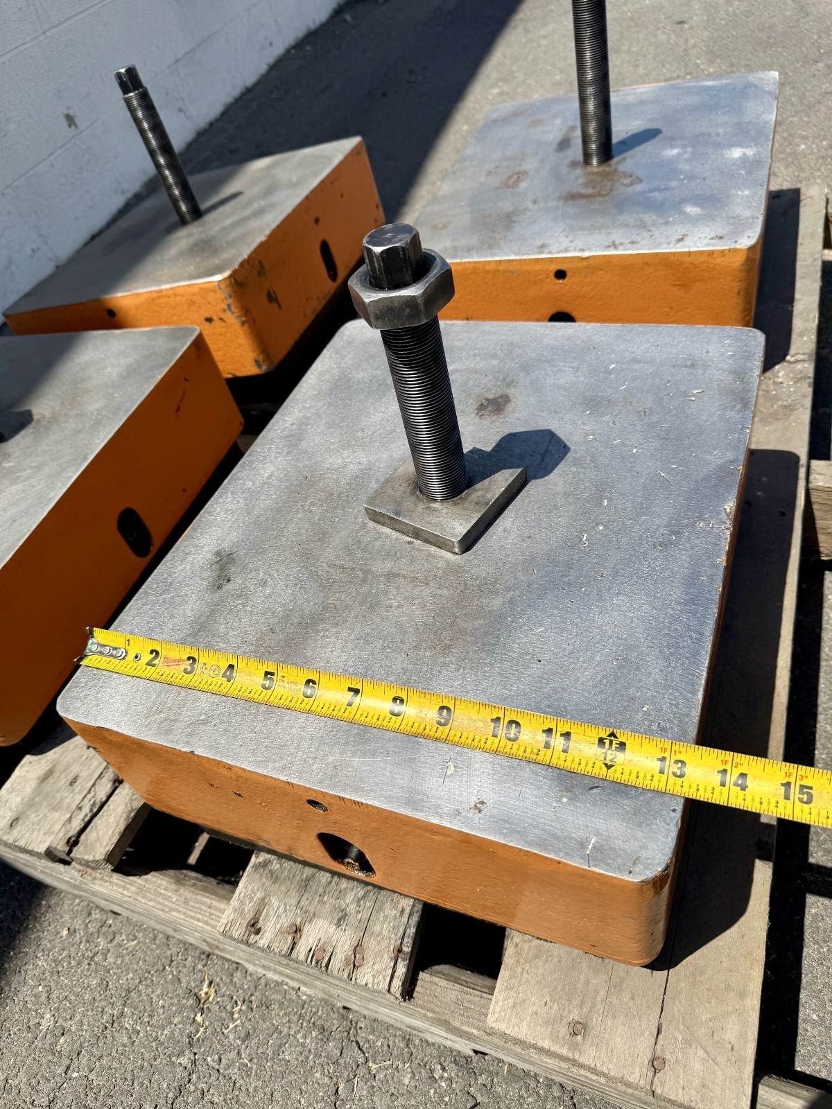 6" x 13-1/4" x 16-1/4" Micro / Isolator, Vibro isolation pads, 1-1/4" Studs - Image 6