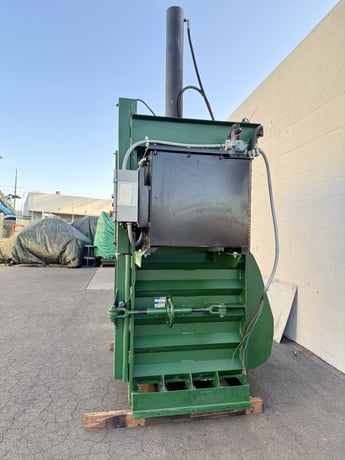 40" width x 58" D x 40" H Compactors #V64XHD, Vertical Baler, 10 HP, 2019 - Image 8