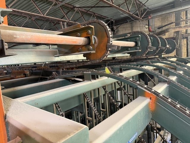 Automated Lumber Handling Grading and Stacking Line with Bin Sorter - Image 8