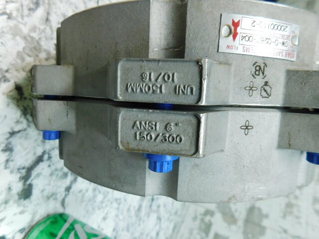 BS & BG #W-0-0287-004, Rupture Disk Safety Head Holder, ANSI 6 150/300, 316 Stainless Steel, new - Image 2