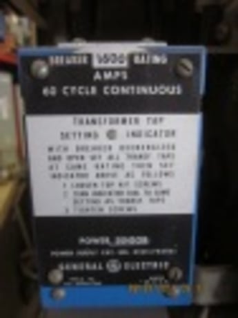 1600 Amps, General Electric, AK-3-50, electrically operated, drawout, #AB0331 - Image 2
