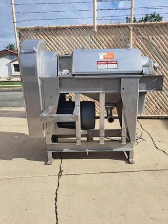 Brown #4000, Screw Pulper/Finisher, Stainless Steel, 0.33" screen opening, 2.5" inlet/outlet, 15 HP, 1775 - Image 1
