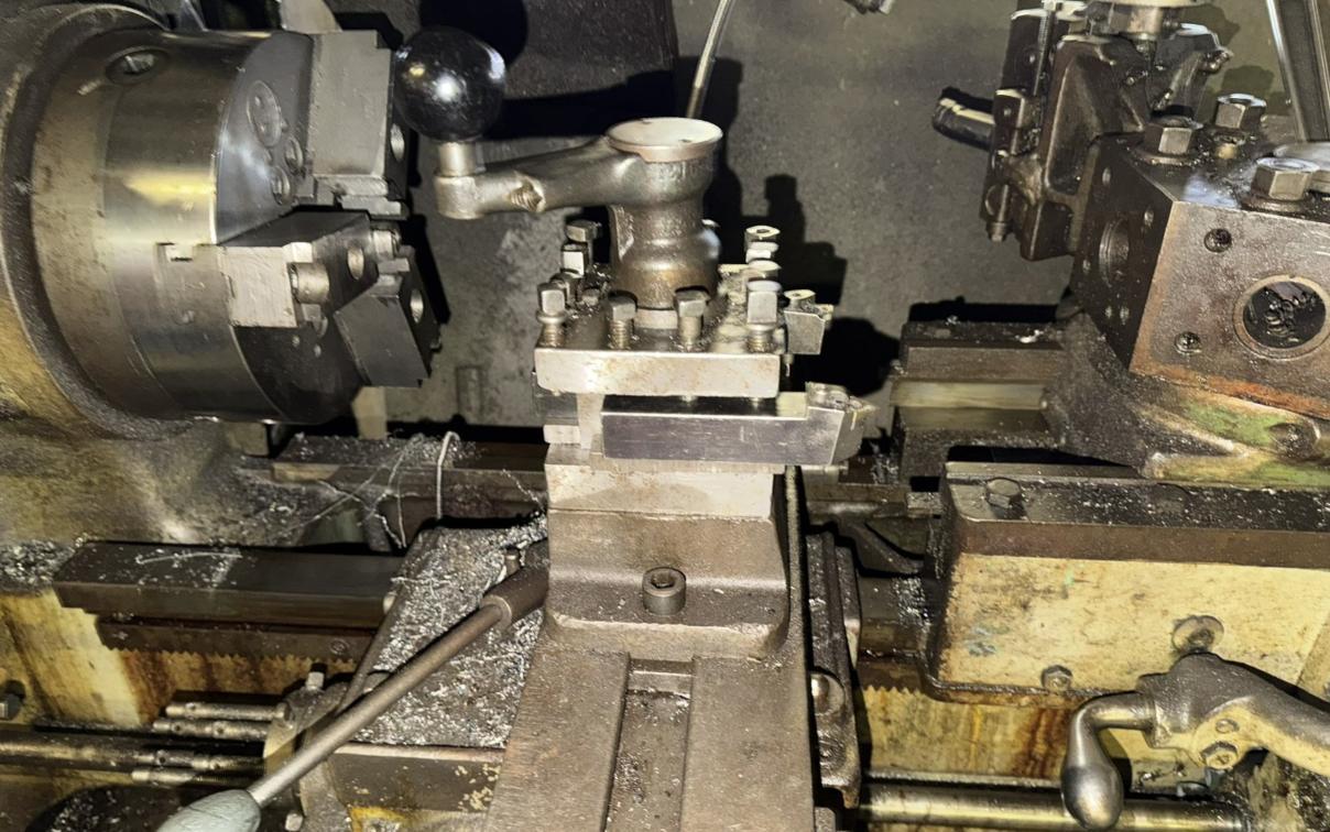 No. 4 Warner & Swasey, 6-post turret lathe, 10" chuck, 2-7/16" bore, tooling - Image 3