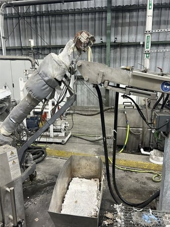 Pure Loop #EVO-302-E, plastic reclaim extrusion line w/ shredder, 3-1/8" extruder, 268 HP, Erema filter, 2018 - Image 3