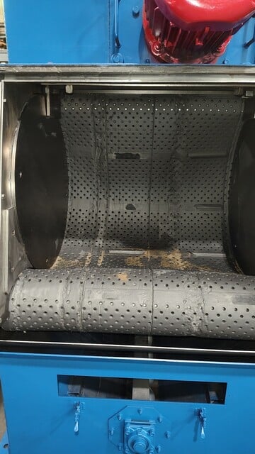 6 cu.ft. Wheelabrator #WTB-6, Tumblast, rubber belt - Image 6