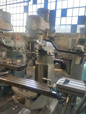 Bridgeport, Vertical Milling Machine, 42" table, variable speed, 3PH - Image 1