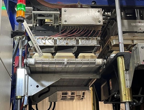 Southern Pulp Machinery #TFX, Pulp Moulder, 85 kg/hr. output, 23,040 liters/hour max. pulp supply, 43.3" x - Image 5