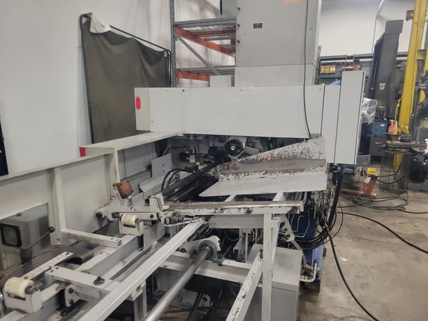 16" Tsune #TK5C-101GL, CNC Cold saw, 12-120 RPM, 20' loader, 15 HP, 2000 - Image 2