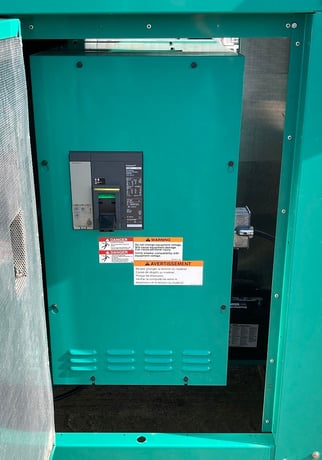 150 kW Onan / GM #GGLB, Natural Gas or Propane Generator, 120/240 Volts - Image 4