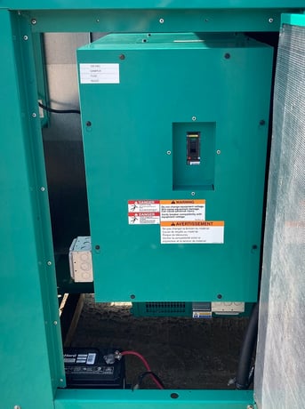 150 kW Onan / GM #GGLB, Natural Gas or Propane Generator, 120/240 Volts - Image 5
