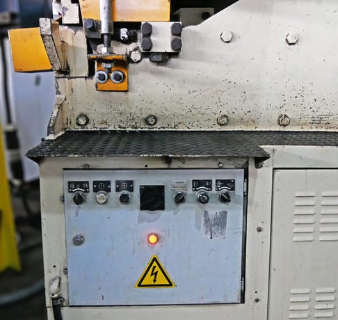 6-1/2" x 6-1/2" x 1/2" Geka #Hydracrop-110PD, CNC Deep Throat Dual Cylinder Hydraulic Ironworker, w/ - Image 8