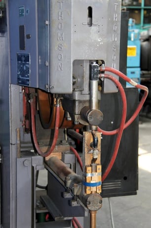 50 KVA Thomson #A1-D, Press-type spot welder, 24" throat, water cooled - Image 6