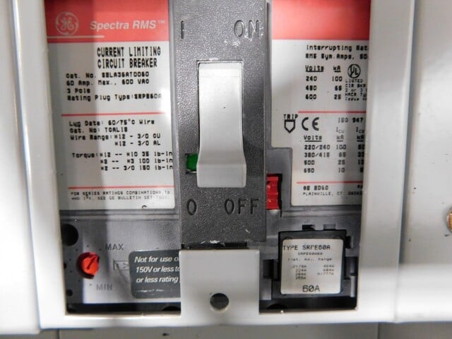400 Amp. General Electric, Spectra Series, panelboard, 4 W, 480Y/277 Volts - Image 9