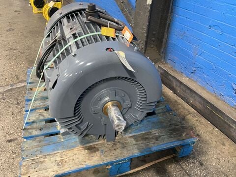 200 HP 3572 RPM Teco Westinghouse #AEHH8B-069, AC Gear Motor, Frame 447TS, IP56, 460 Volts, 3 phase - Image 3