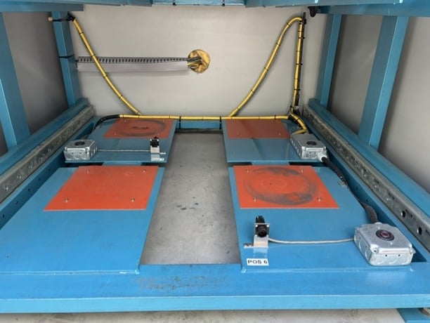 Lewco #NS-EC04L, 4-drum electric batch oven, 125&deg;-500&deg;F, 18 KW Incoloy heaters, (4) 55 gallon drum - Image 6