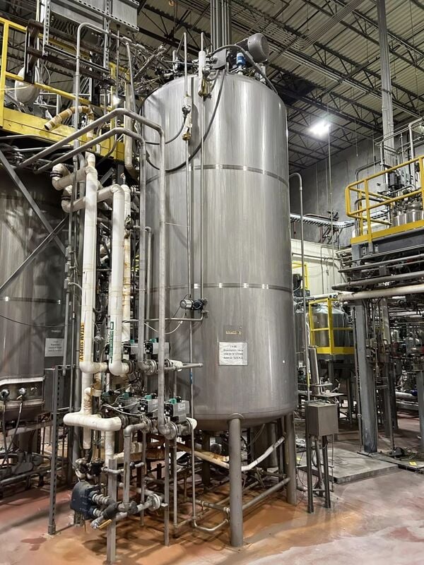 2000 gallon DCI, sanitary reactor/fermenter, 316L Stainless Steel, 50 psi/FV @ 350°F, 150 psi/FV @ 350°F - Image 2