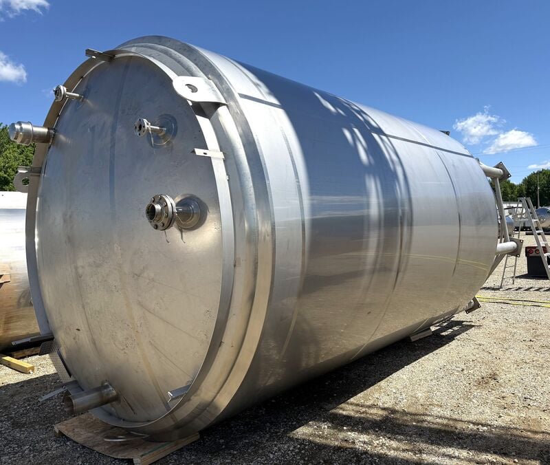 11500 gallon DCI, Stainless Steel jacketed tank, dished top & bottom, 11' diameter x 17' T/T, 22' 6" OAH, 150 - Image 6