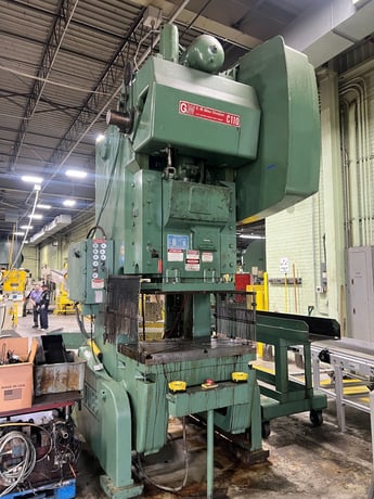 110 Ton, Bliss #C-110, single crank OBI press, 6" stroke, 17" Shut Height, 4" adj., 42" x27" bed, 40 SPM - Image 1