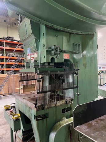 110 Ton, Bliss #C-110, single crank OBI press, 6" stroke, 17" Shut Height, 4" adj., 42" x27" bed, 40 SPM - Image 6